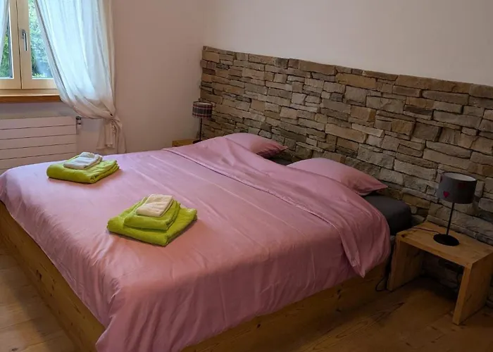 Wunderschoene 3 Zimmerwohnung Mit Bergblick In Celerina Celerina/Schlarigna